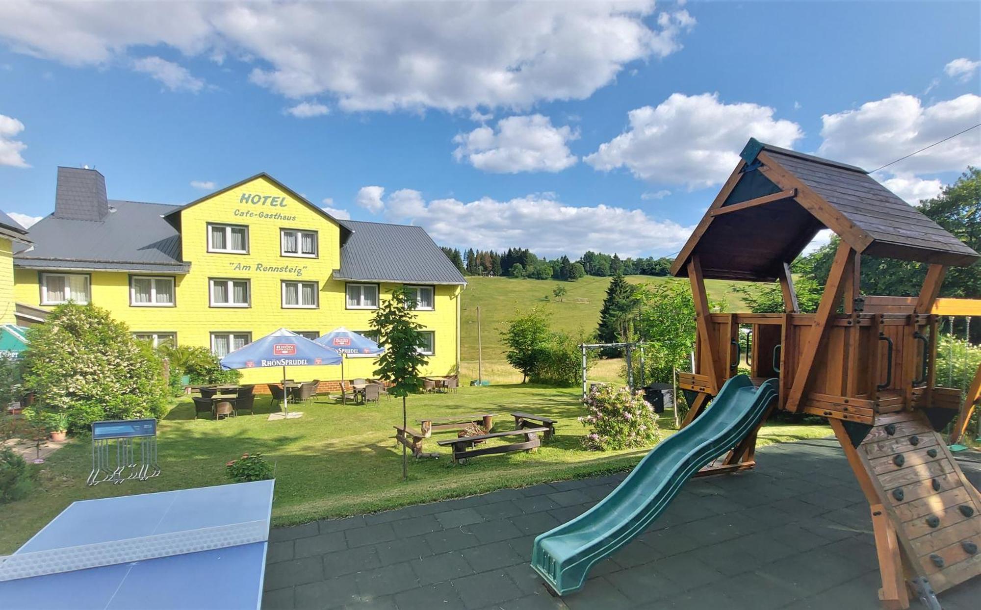 Marschalls Hotel Am Rennsteig Neuhaus am Rennweg Buitenkant foto