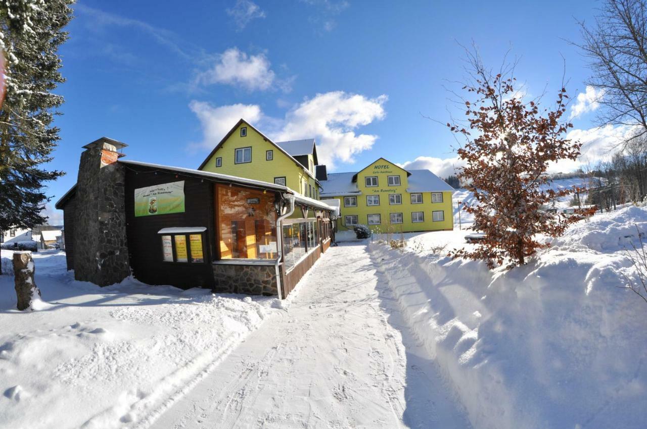 Marschalls Hotel Am Rennsteig Neuhaus am Rennweg Buitenkant foto