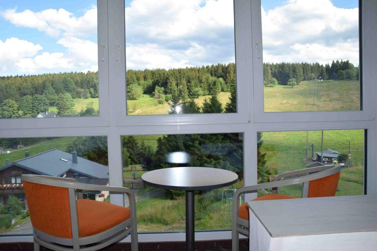 Marschalls Hotel Am Rennsteig Neuhaus am Rennweg Buitenkant foto